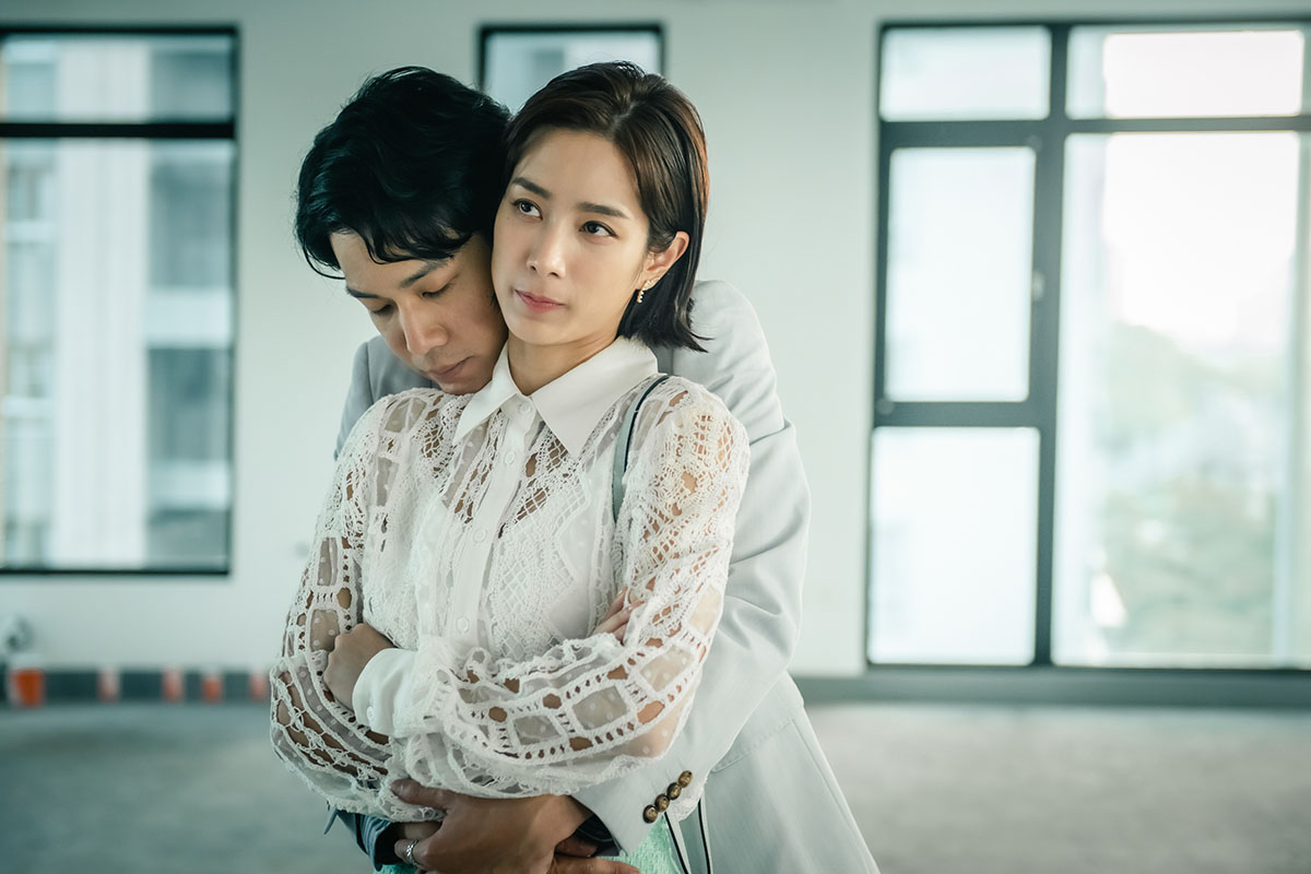 Netflix《她和她的她》 許瑋甯主管職遭吳慷仁空降截胡 想跳槽卻因未婚遭高層打槍 3 20221013 NEWS 5 1