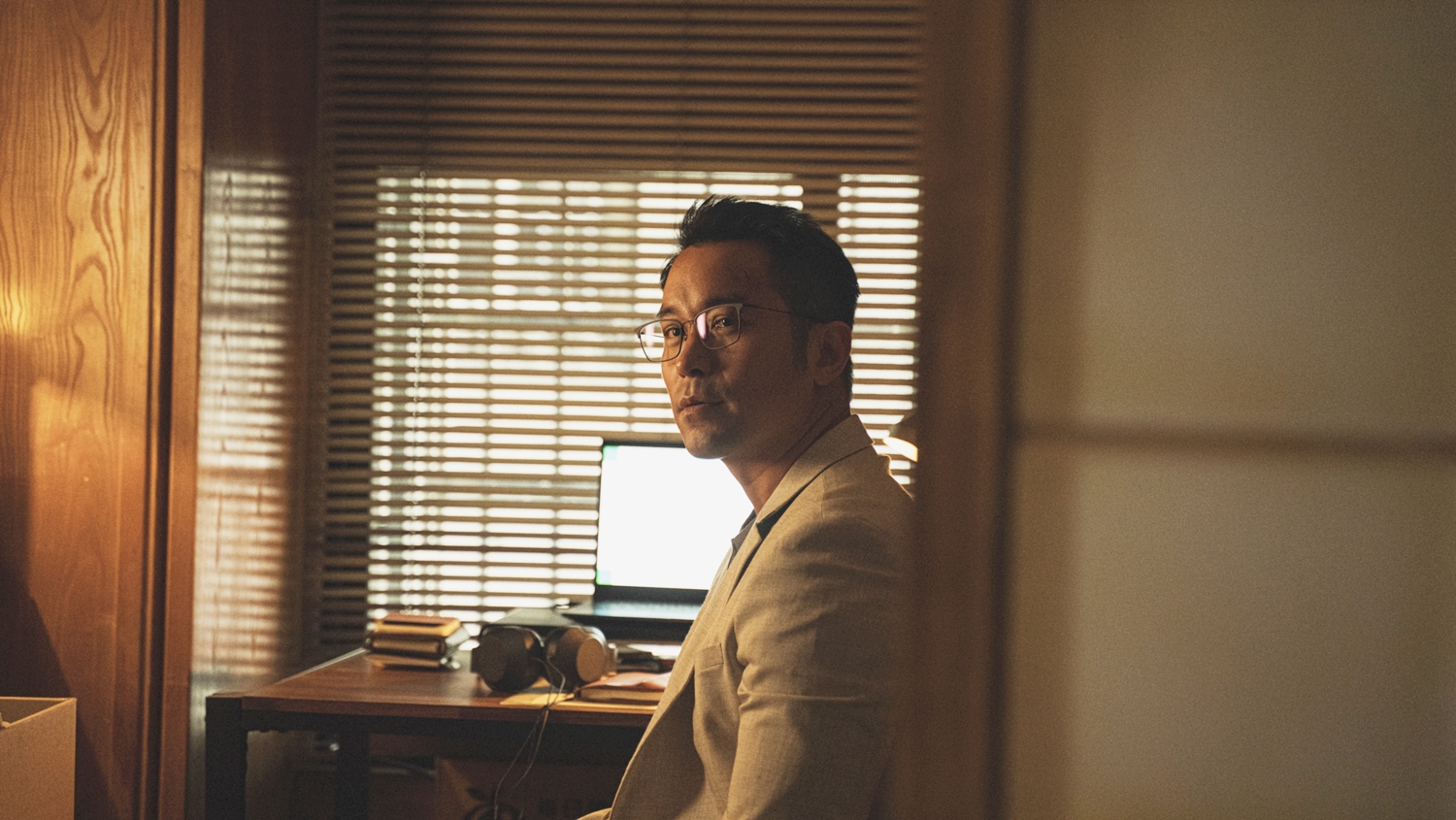《罪後真相》全台票房破千萬!「百人解謎場」花式提問導演接招,張孝全潛入觀眾席陪影迷看片,被陳昊森逼哭自虧「太沒用」 4 20221111 NEWS 6 6
