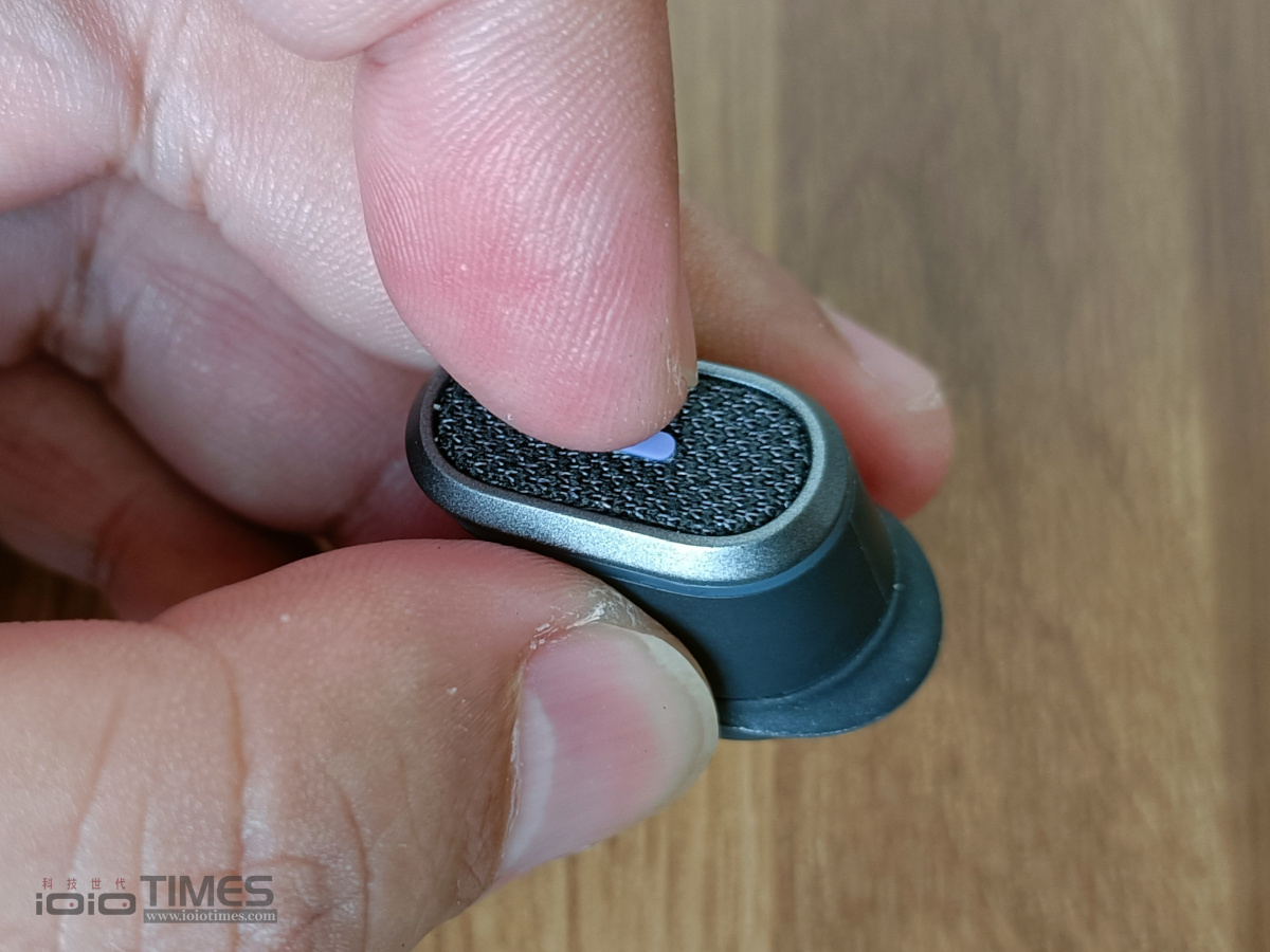 不只音樂、商務使用更顯卓越,Logitech Zone True Wireless真無線藍牙耳機開箱試玩 19 Logi zone 017 2