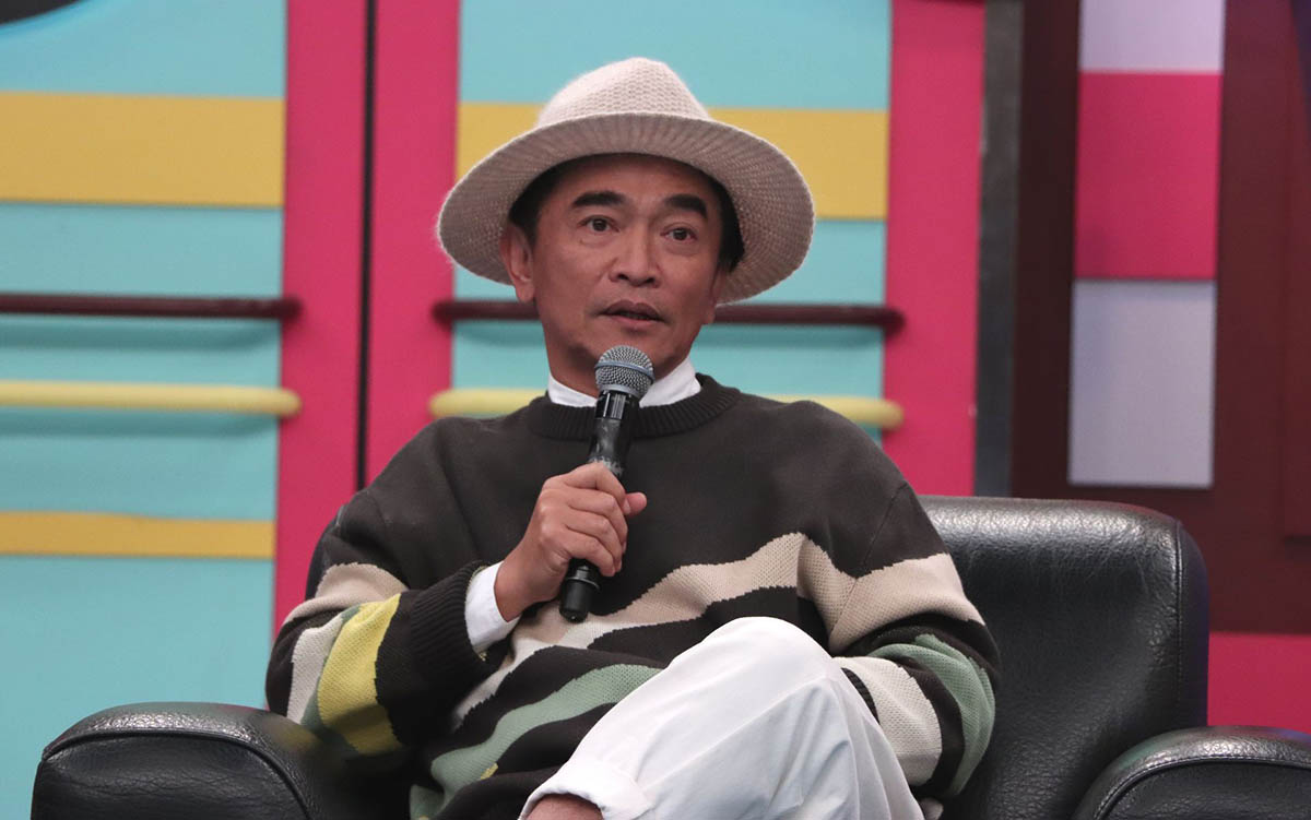 吳宗憲誇完兒子突問「還款進度」、鹿希派一臉尷尬 3 20230117 NEWS 1 3