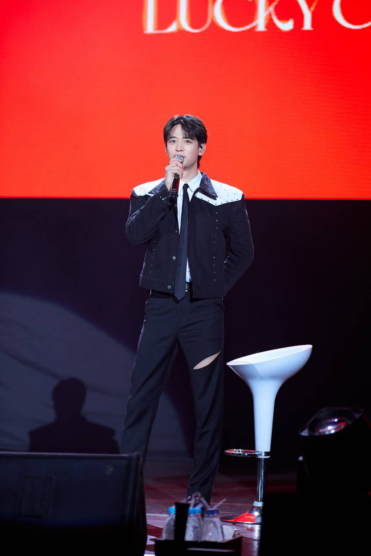 SHINee 門面擔當化身「珉豪版李子維」!「想見你」加碼這句「告白」融化群粉全醉倒! 9 20230130 NEWS 7 1