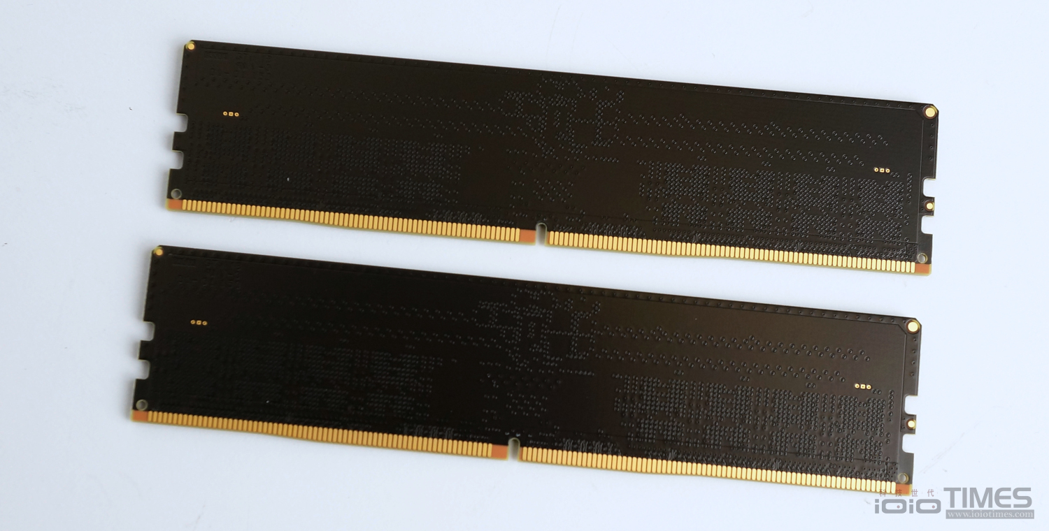 crucialddr55600 005