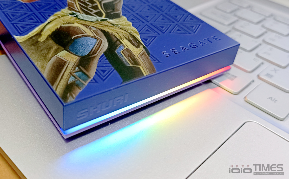 收藏《黑豹2:瓦干達萬歲》不容錯過、Seagate Black Panther Special Edition "Shuri"特別版外接式硬碟開箱 17 seagatefirecudaxmarvelhd 010