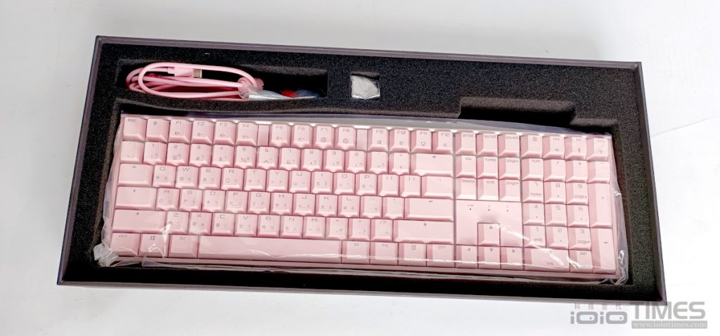 cherrymx3pink 004