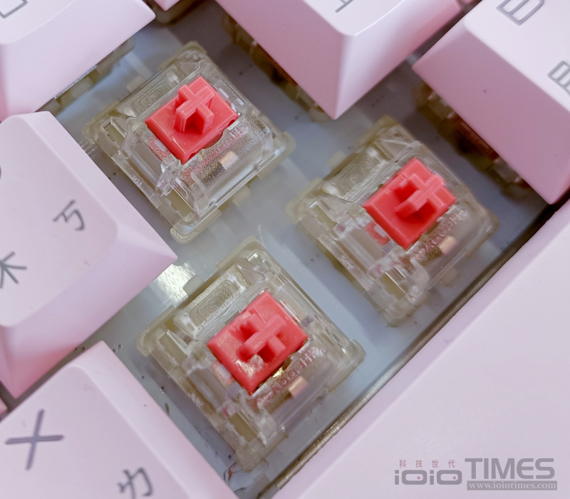 cherrymx3pink 016 1