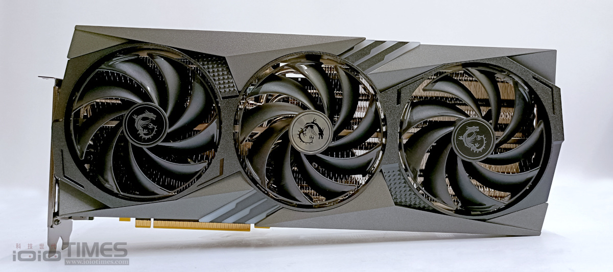 msirtx4070gamingxtrio 006