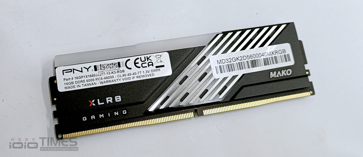 pnyxlr8ddr56000 006