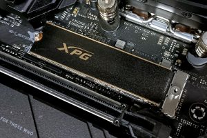 xpgs70pro2tbssd 001