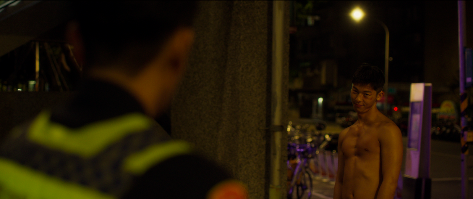 台灣現象級動作喜劇《關於我和鬼變成家人的那件事》連續霸榜Netflix TOP 1 五天 6 image