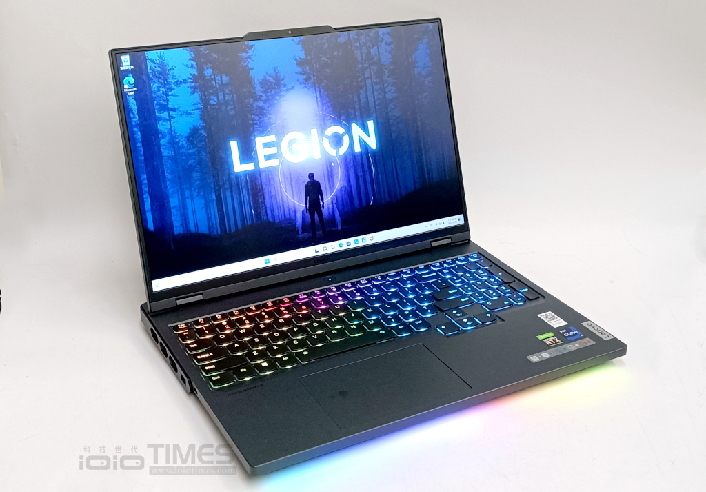 lenovolegionpro7i 001 1