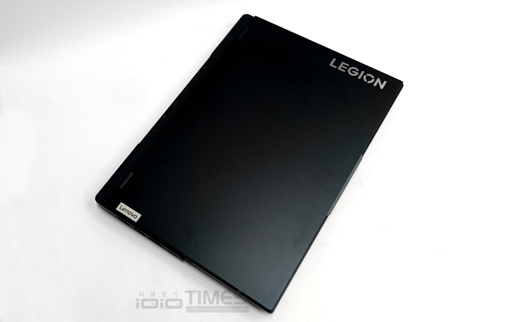 lenovolegionpro7i 003