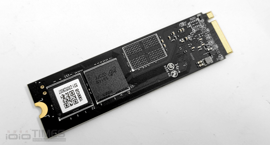 高速性能、唯快不破,Apacer AS2280F4 M.2 PCIe Gen5 x4 SSD 1TB搭載主動式散熱器開箱試用 15 apaceras2280f4gen5ssd 011