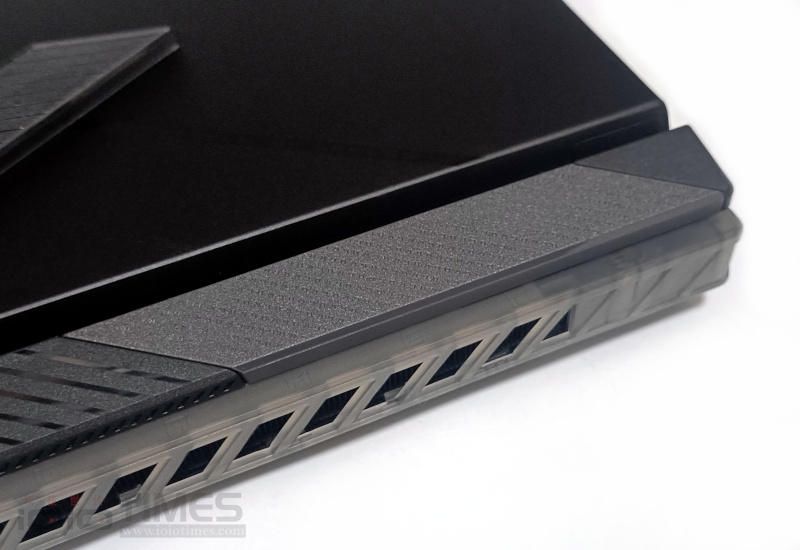 ROG Strix SCAR 18 (2024) 電競筆電機皇登場,雙頂規硬體配置、巔峰性能的代表之作 15 rogscar18 015 7
