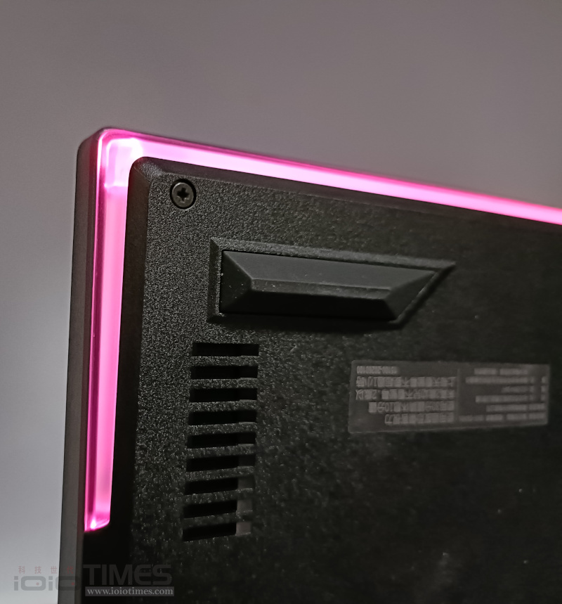 ROG Strix SCAR 18 (2024) 電競筆電機皇登場,雙頂規硬體配置、巔峰性能的代表之作 35 rogscar18 022 2