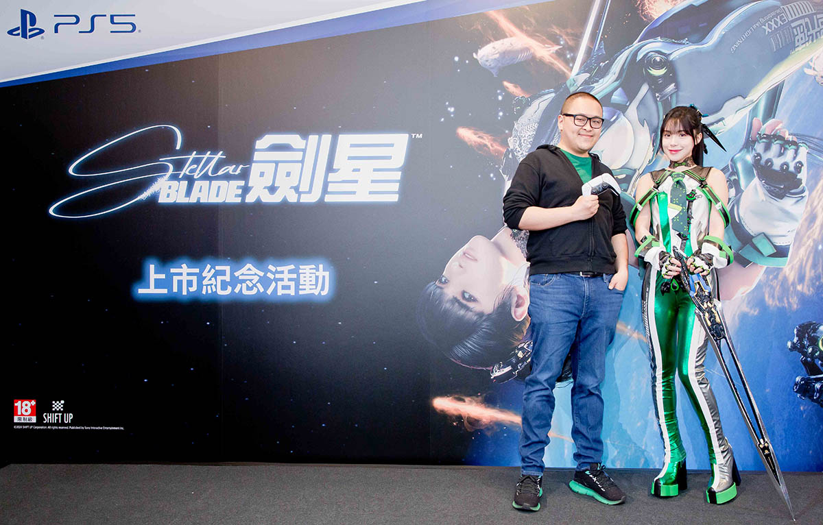 《劍星》今日正式上市!啦啦隊女神李多慧化身女主角伊芙現身「上市紀念活動」號召玩家一起體驗! 3 20240429 NEWS 3