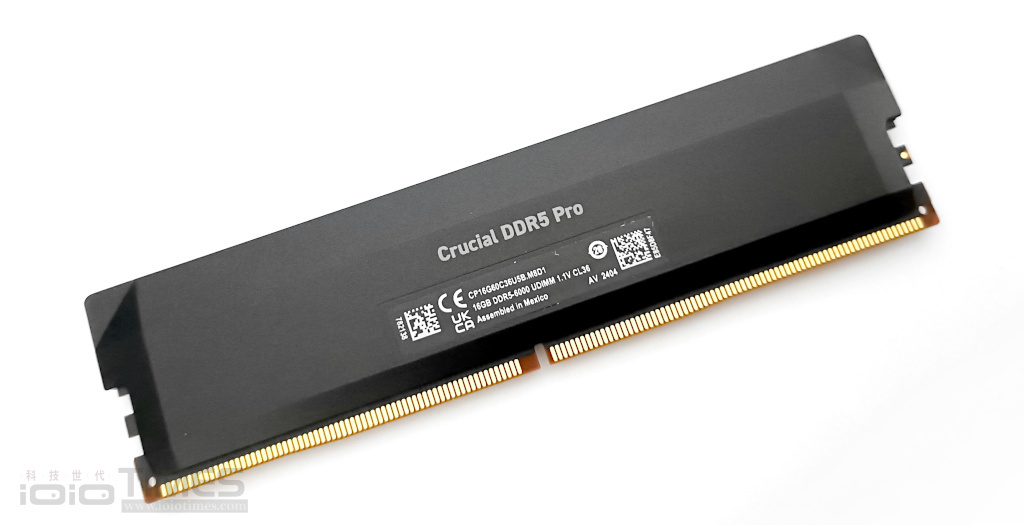 crucialproddr5600032g 007 1