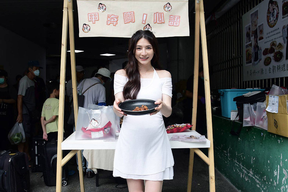 為父母咬牙百萬花下去!「最美魚販」劉心語新頭銜讓纖纖玉手水深火熱! 5 20240723 NEWS 3 15