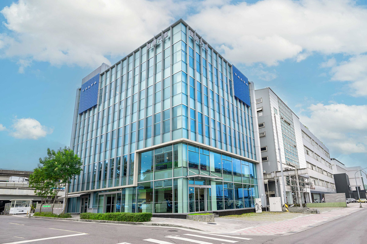 VOLVO台北濱江全新展示暨服務中心正式落成投入營運行列 1 20240914 NEWS 1 14