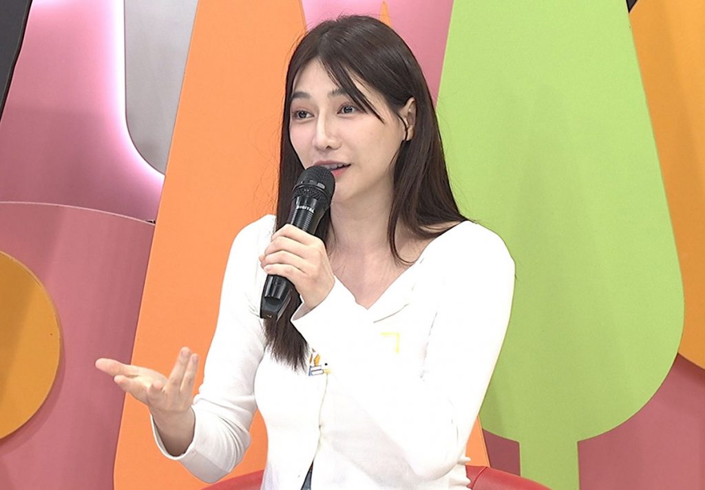 楊皓如不滿老公前女友糾纏不清、藉機穿透明睡衣迎接,朋友自爆「殺過6個人」、薔薔嚇歪傳訊息求救男友 3 20241111 NEWS 1 3