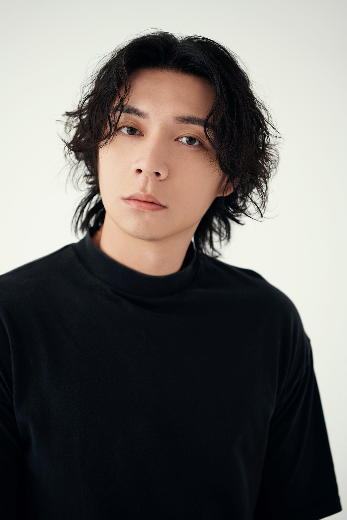 「小間影藝」推2025年曆!潘親御、李夢苡樺、李苡茜、米故、郭子豪,實力派新演員初登場 8 20241216 NEWS 1 49