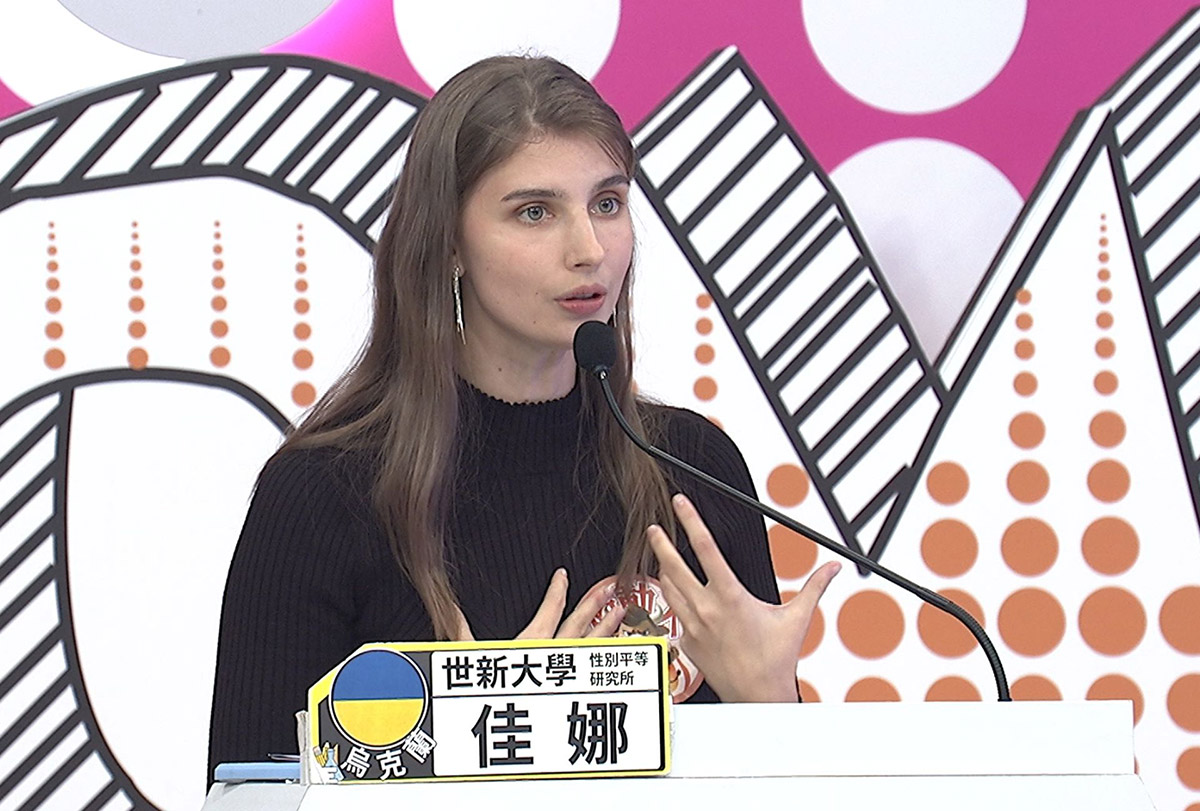 《同學來了》誤會兒子被冤枉、李新怒找老師對質秒被「打臉」,帥氣瑜珈男師問「可不可以到妳房間睡」何妤玟羞曝答案 4 20250324 NEWS 1 5