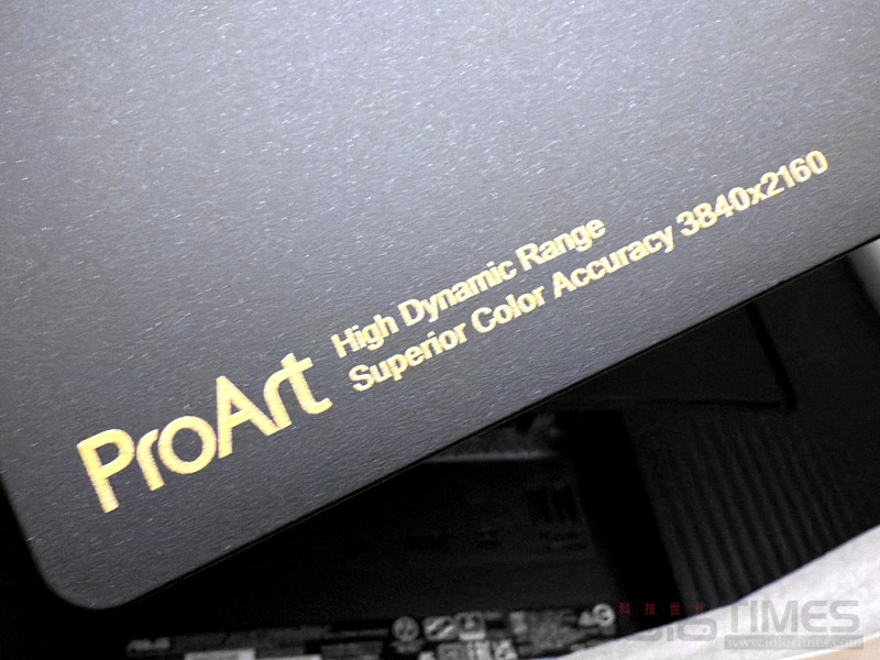 ASUS ProArt Display PA27UCGE 27吋4K HDR專業螢幕開箱試用,160Hz、98% DCI-P3、Delta E <1、LuxPixel技術體現專業級色準 22 asusproartpa27ucge 013 3
