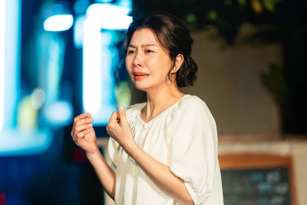 「鐵肺歌后」戴愛玲2025新專輯發行倒數!年度抒情搖滾神曲〈愛人啊〉5/2正式上架 6 20250502 NEWS 2 17