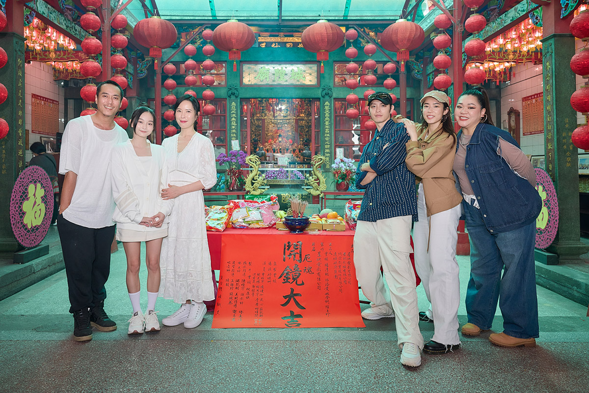 曹佑寧、項婕如主演電影《厄魂》開鏡,全新品種恐怖片!打造「滅鬼」執念 5 20250502 NEWS 2 6