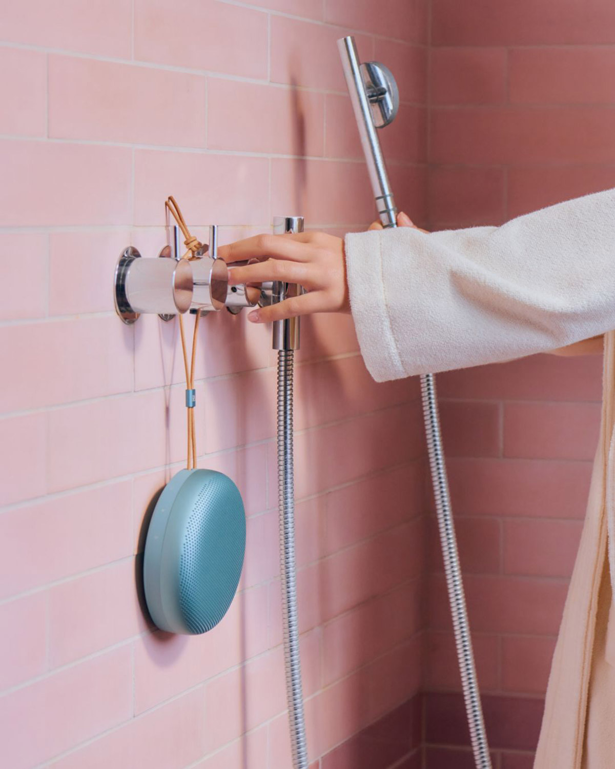 Bang & Olufsen推出第三代 Beosound A1匠造新聲獻禮母親,隨身享受專屬「Me Time」 3 20250508 NEWS 1 19