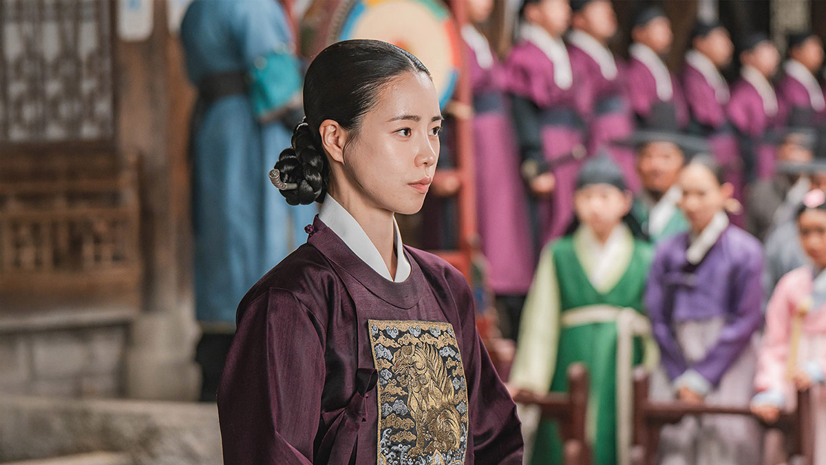 《黑暗榮耀》林知衍演惡女爆紅,睽違8年演古裝劇淪為奴婢 1 20250512 NEWS 1 12