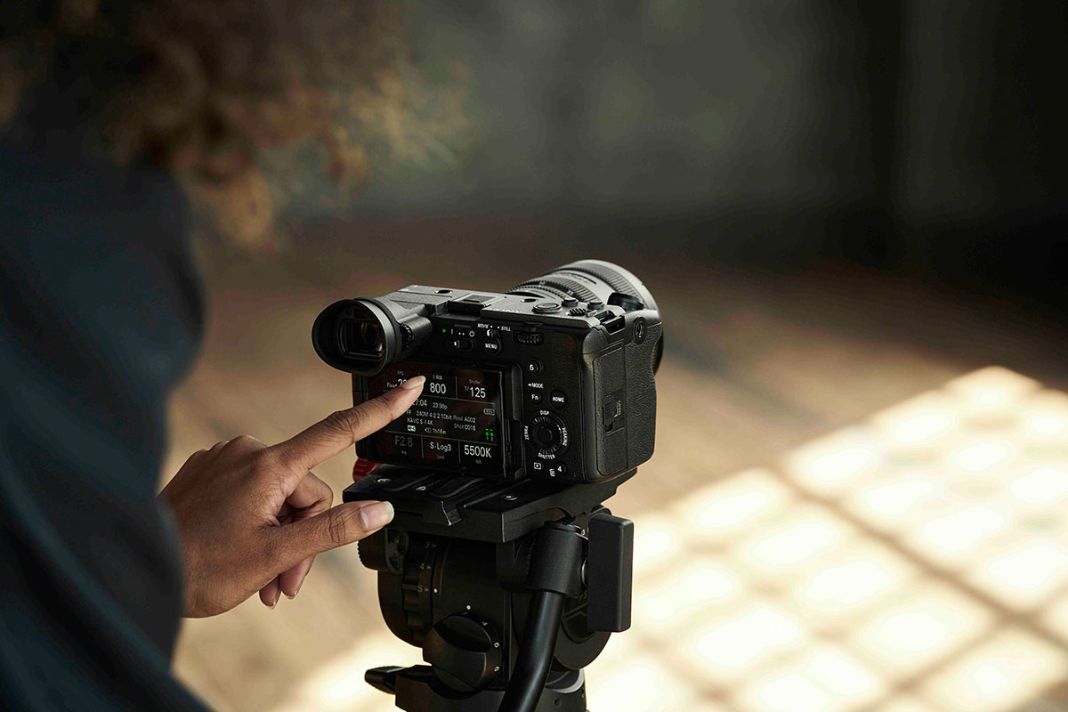 Sony發表全新Cinema Line全片幅數位相機FX2,動靜雙棲、實現影像創意不設限 4 20250529 NEWS 1 24