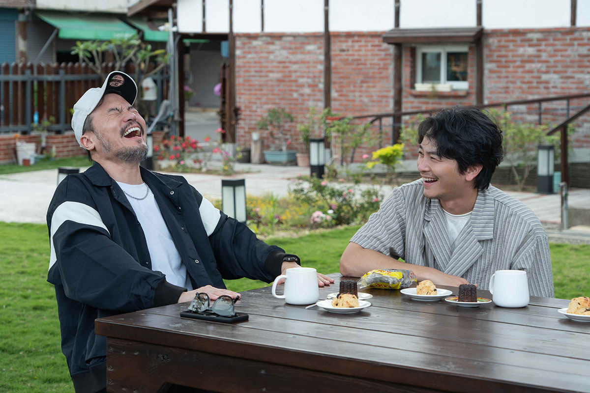 于美人《花甲》把楊銘威當路人甲 笑嗆:工作人員穿得比你正式! 3 20250530 NEWS 2 6