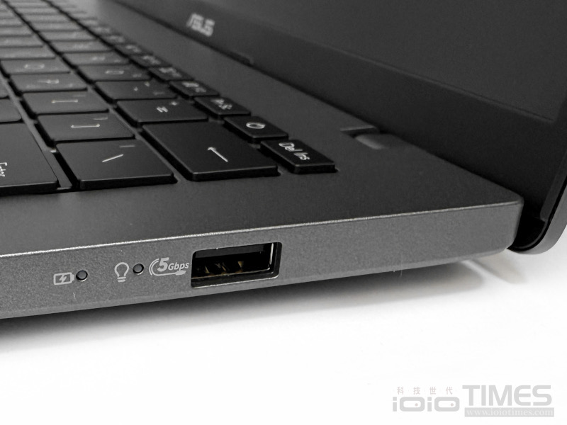 ASUS Vivobook S14 (S3407QA)開箱試用、搭載Snapdragon X處理器超長效續航筆電,同場加映ASUS Vivobook S15 (S5507QA) 20 asusvivobooks14s3407qa 014 2