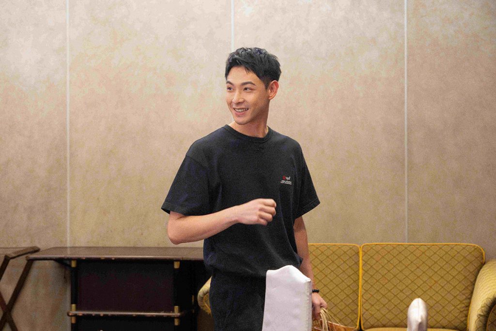 《花甲》九孔特製「鎖喉醬」暗算張瓊姿,害女神失聲送醫! 6 20250620 NEWS 1 37