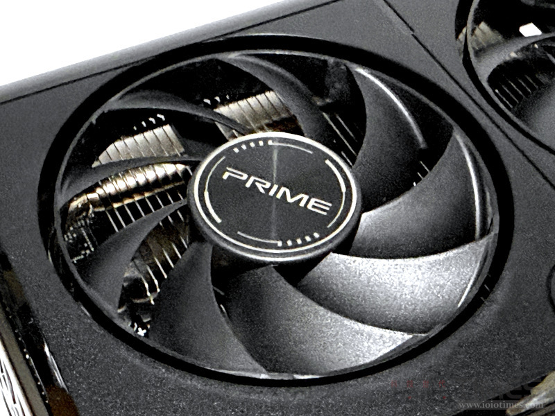 ASUS PRIME GeForce RTX 5060 O8G開箱試用,平價與性能兼顧的絕妙選擇 9 asusprimertx5060o8g 011 1
