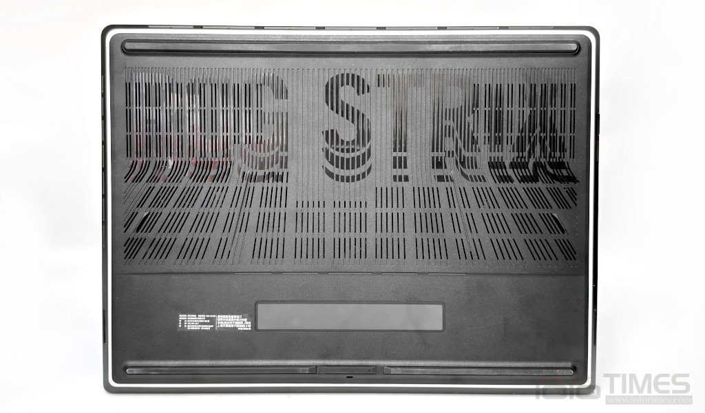 asusrogstrixscar182025 018 1