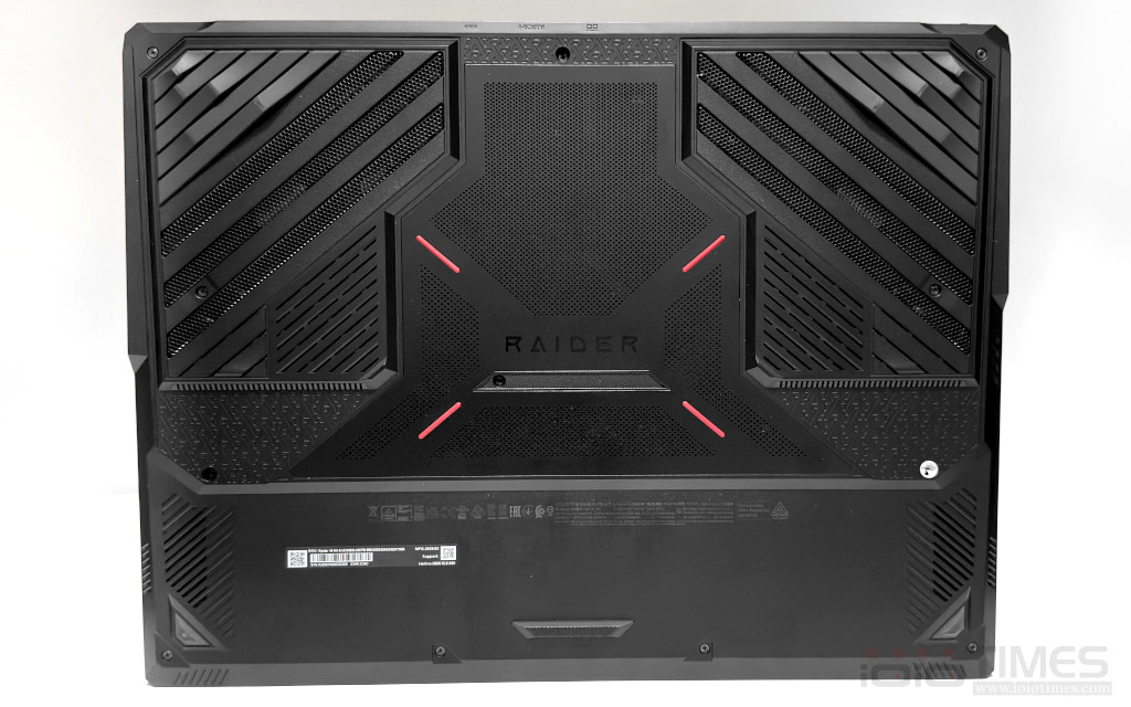 龍魂覺醒!MSI Raider 18 HX AI A2XWIG電競筆電開箱試用,搭載RTX 5080 GPU、提供強大遊戲效能 22 msiraider18hxaia2xwig 023 1