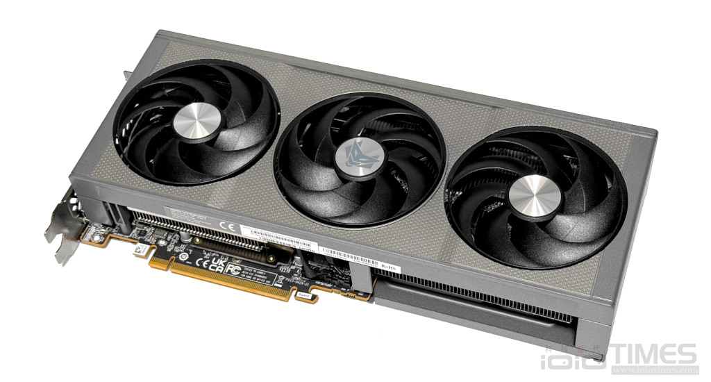 SAPPHIRE NITRO+ AMD Radeon RX 9060 XT 16GB開箱試用,超平價入門旗艦、對比8GB版本性能更顯優異 12 sapphirenitrorx9060xt16gb 011