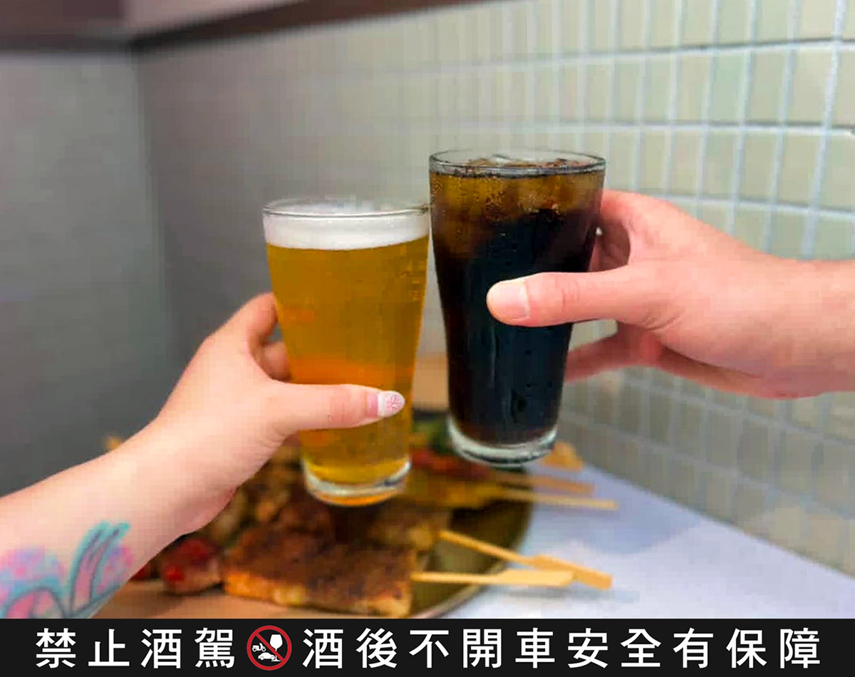 今夏最強儀式感組合!盲抽戲劇角色小卡與飲料半價,焦糖楓聯名三立熱播劇、雙杯季限時開喝別錯過 3 20250709 NEWS 1 27