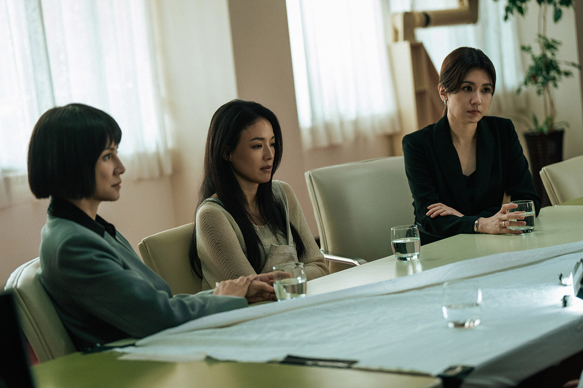Netflix秋季強檔華語原創影集《回魂計》豪華卡司齊聚,定檔10月9日全球獨播,掀最黑暗母愛復仇! 2 20250805 NEWS 2 25
