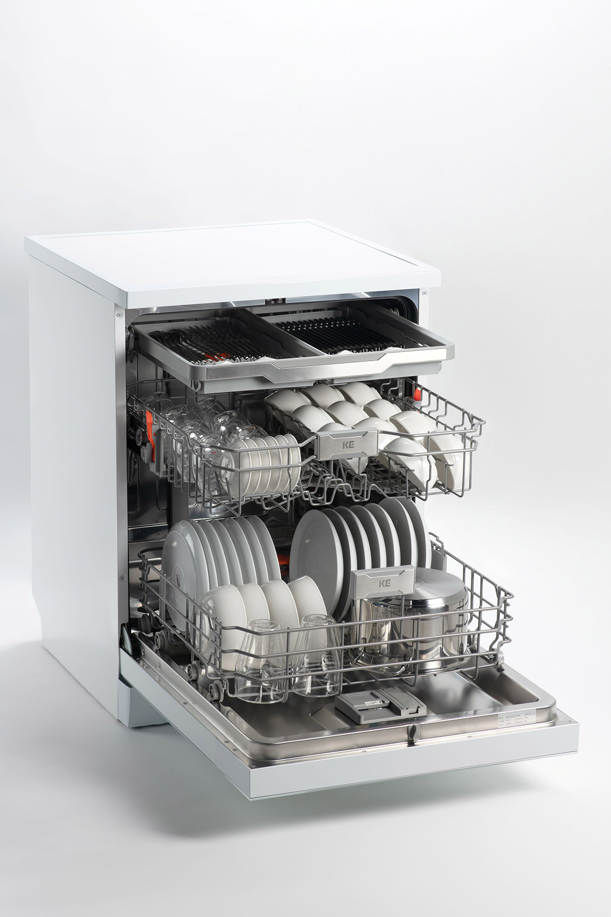 是烘碗機、也是洗碗機!嘉儀企業推出全新「KE烘碗洗碗機」顛覆廚房新想像 6 20250814 NEWS 1 9 1