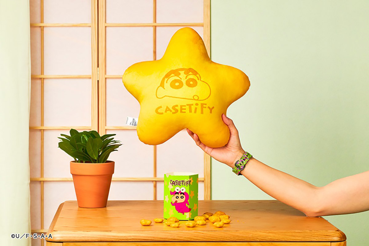 露屁屁外星人強勢來襲!蠟筆小新 x CASETiFY聯名系列爆笑登場 6 20250819 NEWS 4 10