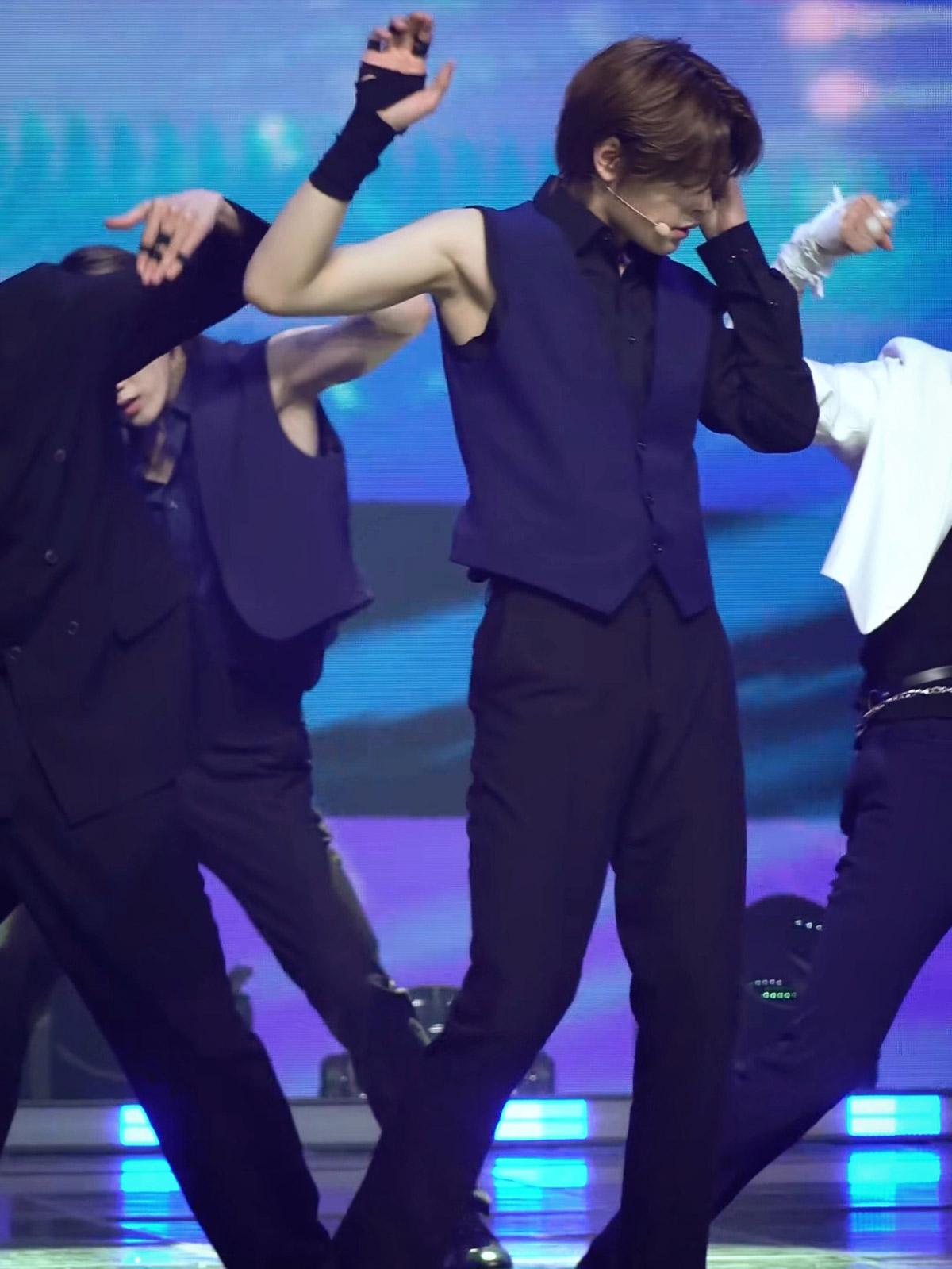 250250806 NEWS 3 12