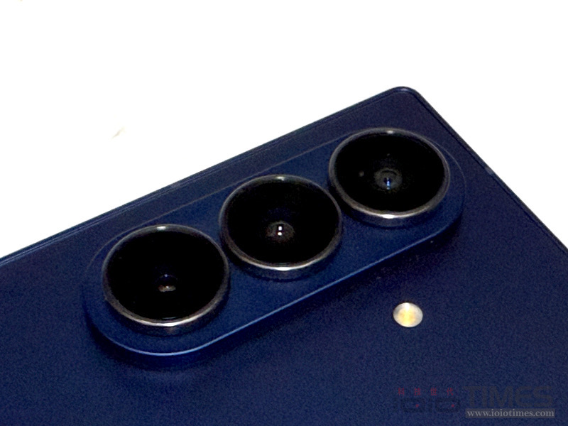 samsunggalaxyzfold7 010 7