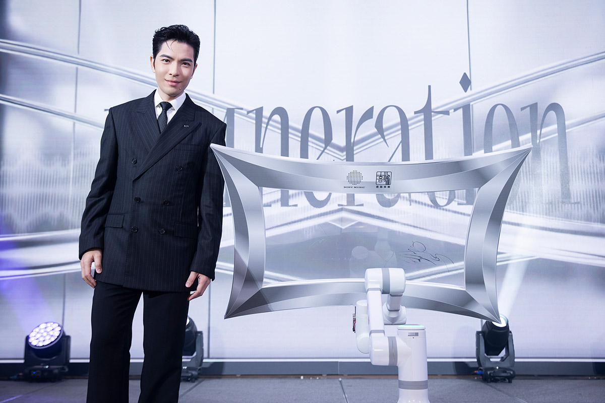華語樂壇第一次!蕭敬騰加盟索尼音樂!首位中港台三地聯合簽約華語歌手!再創新紀錄 5 20250915 NEWS 6 1