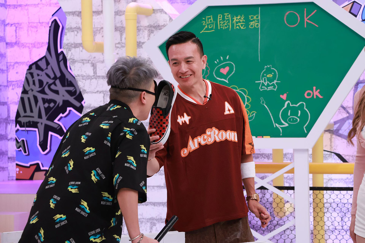 《綜藝OK啦》潘若迪玩遊戲靠「嗅覺」打敗對手,全場驚呼:當人太可惜 5 20250921 NEWS 5 11