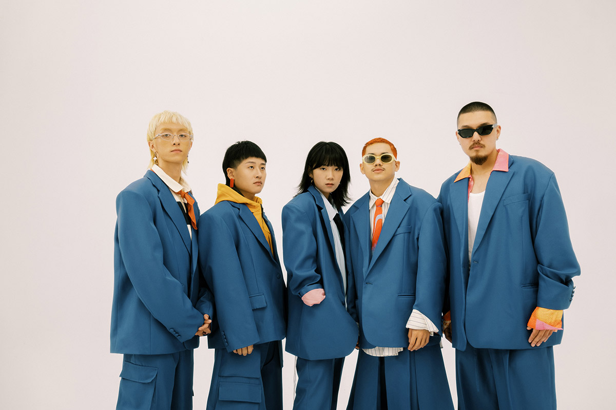 橫跨35年的音樂情書!滾石撞樂隊2經典再進化!〈躺在你的衣櫃〉、〈你怎麼捨得我難過〉接力上陣 5 20251011 NEWS 1 3