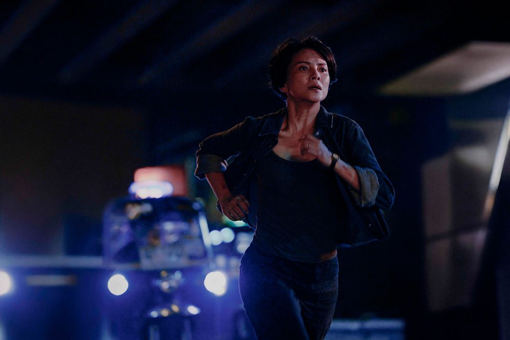 Netflix《回魂計》幕後花絮〈製作揭秘〉曝光,動作戲、場景打造全揭密 2 20251023 NEWS 7 11