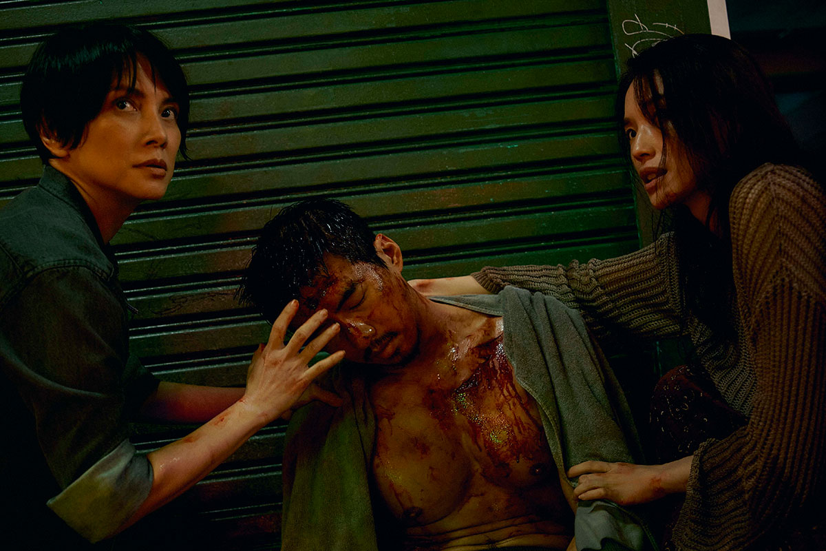 Netflix《回魂計》幕後花絮〈製作揭秘〉曝光,動作戲、場景打造全揭密 4 20251023 NEWS 7 14