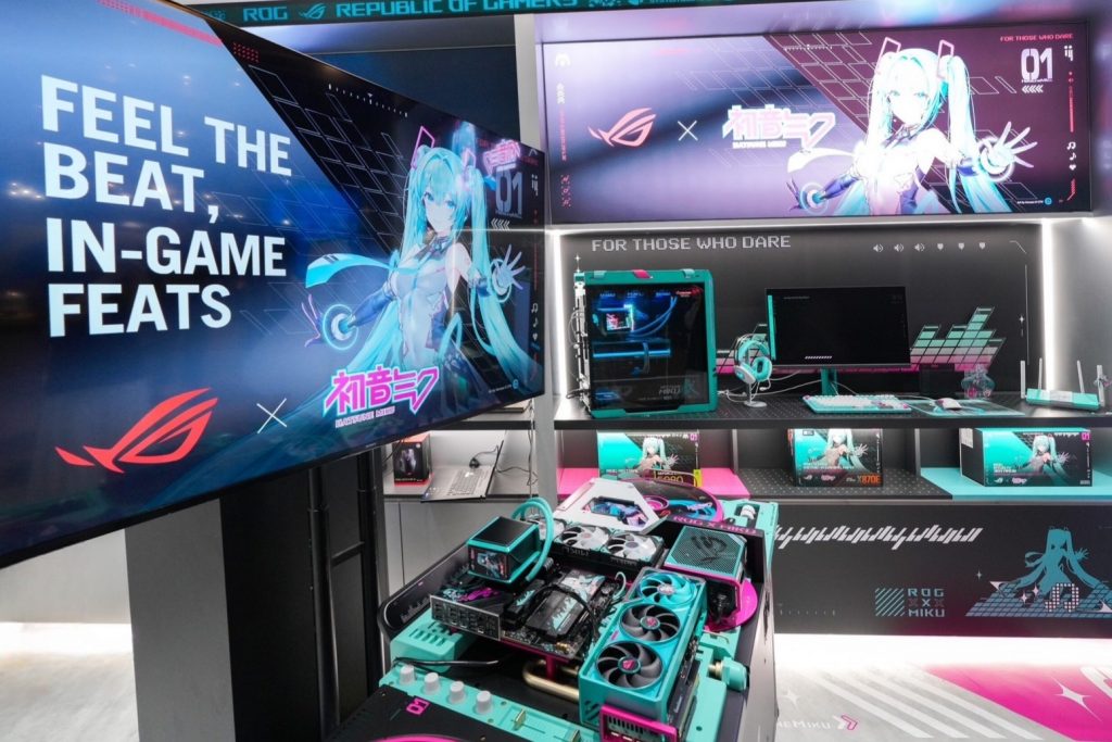 ROGx《初音未來》系列上市!DIY小全配送聯名T恤、立牌,再抽限量版黏土人 2 20251024 asus02